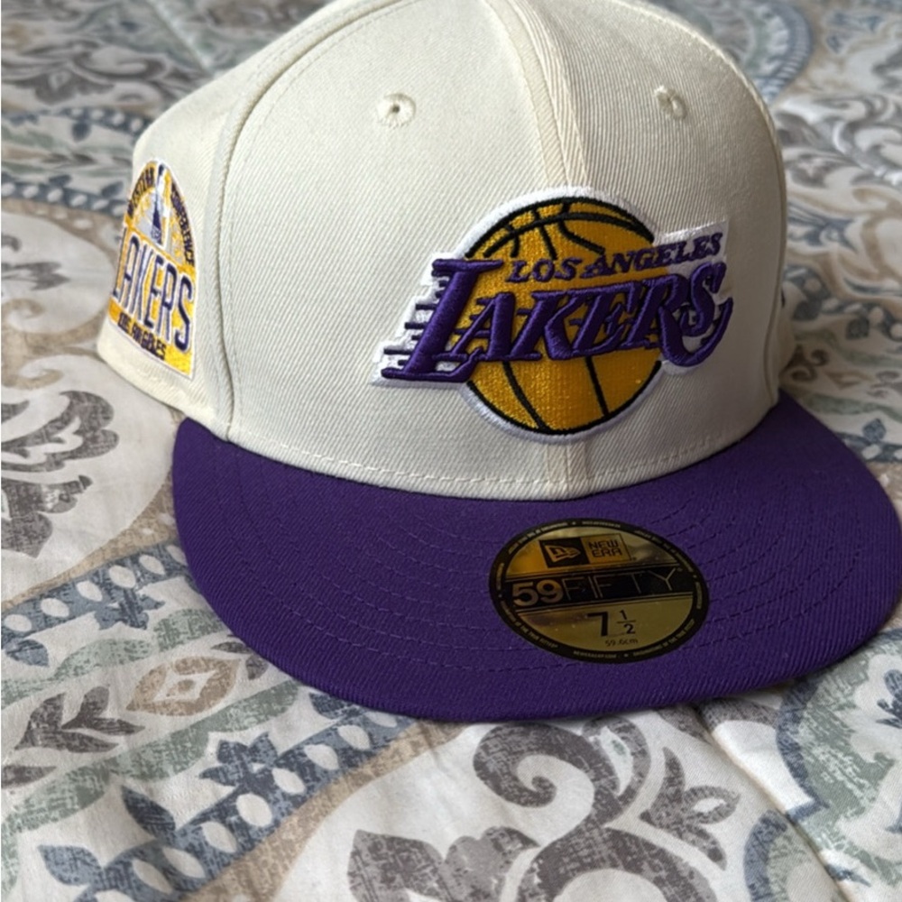 Los Angeles Lakers Cap with Purple Brim